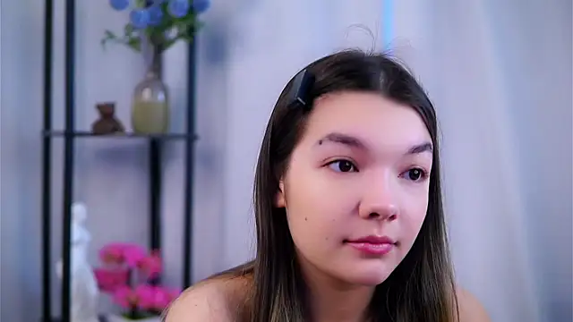 VeronaAppleberry online show from April 29, 1:21 am