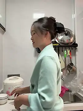 Lfeiji online show from March 18, 9:42 am