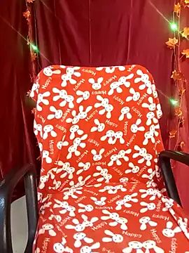 Snapshot of Stripy_Doll chatting on February 15, 4:01 pm Stripy Doll online show from February 15, 4:01 pm