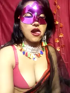 Stripy Doll online show from February 27, 2:42 am