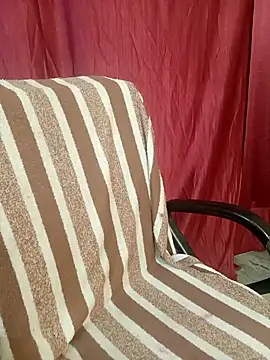 Snapshot of Stripy_Doll chatting on November 1, 4:42 pm Stripy Doll online show from November 1, 4:42 pm