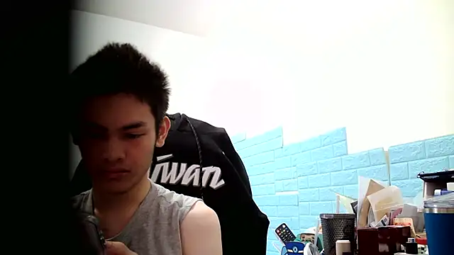 Snapshot of thisisbook_223 chatting on October 28, 7:01 am thisisbook 223 online show from October 28, 7:01 am