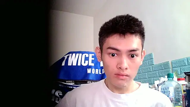 Snapshot of thisisbook_223 chatting on March 29, 2:44 am thisisbook 223 online show from March 29, 2:44 am