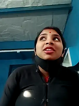 Snapshot of Nisha_Cute chatting on March 18, 2:47 am Nisha Cute online show from March 18, 2:47 am