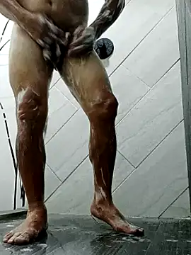 Snapshot of luchoarr chatting on February 11, 10:28 pm luchoarr online show from February 11, 10:28 pm