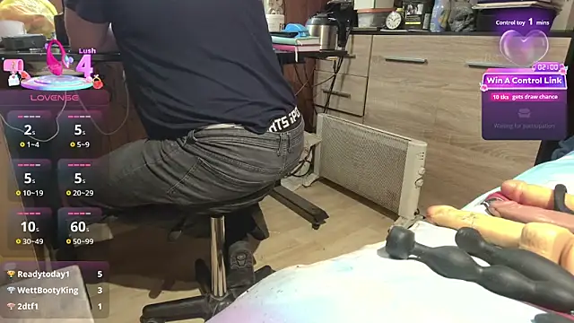 misteryman1956 online show from April 16, 8:09 pm