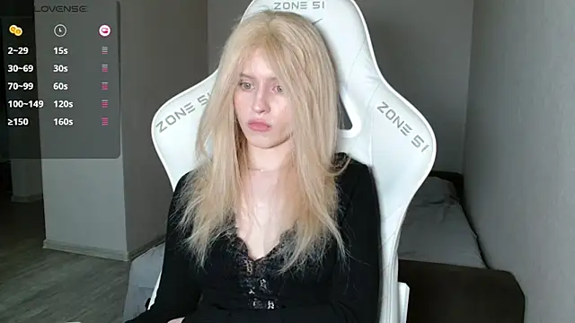 LizaKisses online show from February 25, 10:25 am