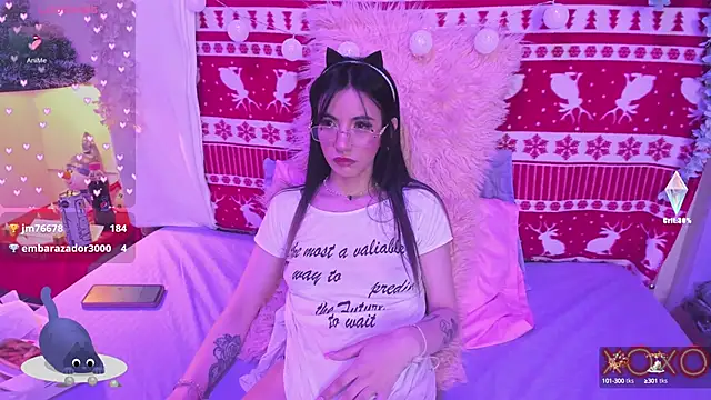 lauren evans96 online show from December 17, 6:02 am