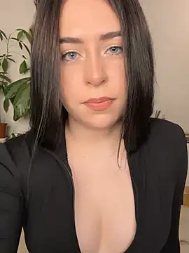 Snapshot of _SweetCandyy chatting on June 6, 8:24 pm SweetCandyy online show from June 6, 8:24 pm