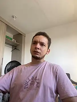 LabronsAd online show from December 10, 7:32 pm