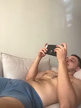 LabronsAd online show from December 20, 1:54 pm