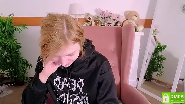 MirraBellanta online show from January 18, 11:41 pm