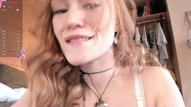 such juicee online show from December 4, 9:07 am