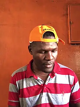 HutchMansell online show from December 29, 1:28 pm