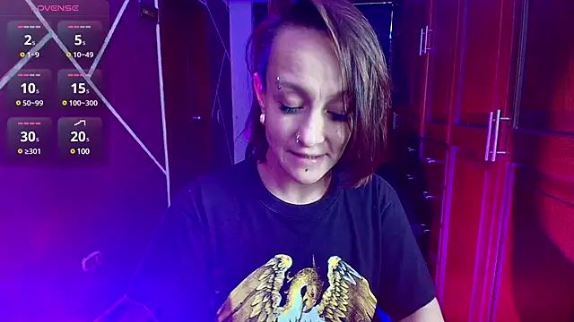 NatashaMason  online show from January 29, 5:45 pm