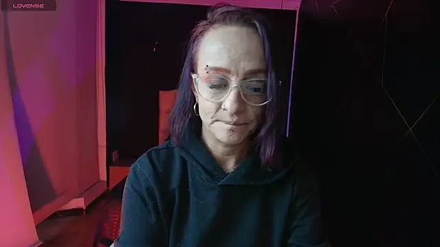 NatashaMason  online show from March 5, 11:38 am