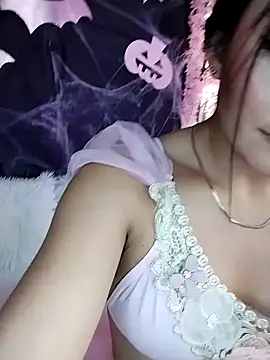 Snapshot of Nanda_Vixen chatting on October 15, 3:28 am Nanda Vixen online show from October 15, 3:28 am