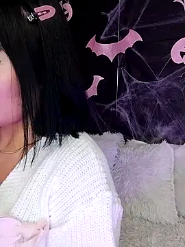 Snapshot of Nanda_Vixen chatting on October 29, 11:06 pm Nanda Vixen online show from October 29, 11:06 pm