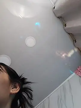 Snapshot of Nanda_Vixen chatting on December 2, 10:20 am Nanda Vixen online show from December 2, 10:20 am