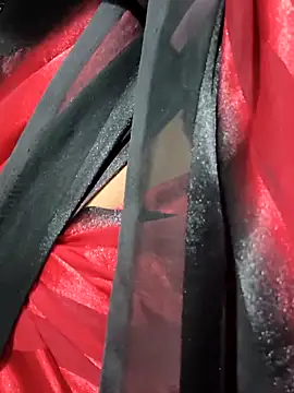 Snapshot of Lily_Baby_ chatting on November 23, 4:34 am Lily Baby online show from November 23, 4:34 am