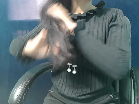 Yashi online show from November 24, 10:37 am