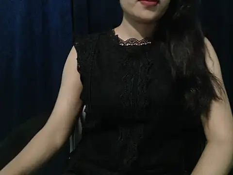 Yashi online show from April 17, 4:32 pm