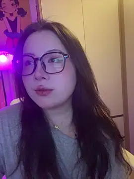 Snapshot of lih218866 chatting on March 10, 2:44 pm lih218866 online show from March 10, 2:44 pm