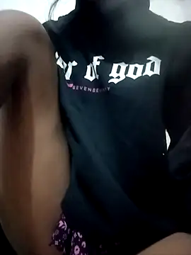 zoya khan25 online show from December 4, 11:46 pm