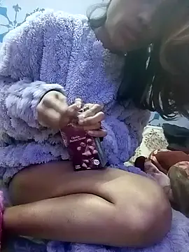 zoya khan25 online show from January 12, 5:54 pm