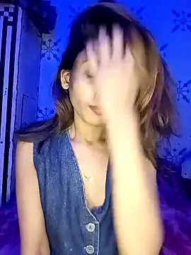 zoya khan25 online show from March 11, 3:34 pm