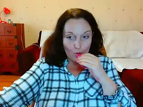 Alice3694 online show from March 6, 10:52 am