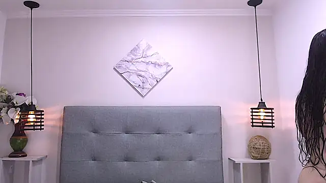 Cheelsea  online show from December 12, 5:20 am