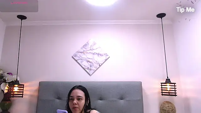 Cheelsea  online show from January 3, 4:33 am