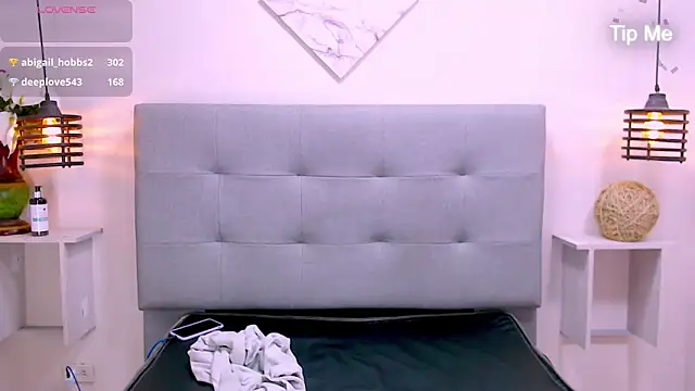 Cheelsea  online show from January 15, 2:35 pm