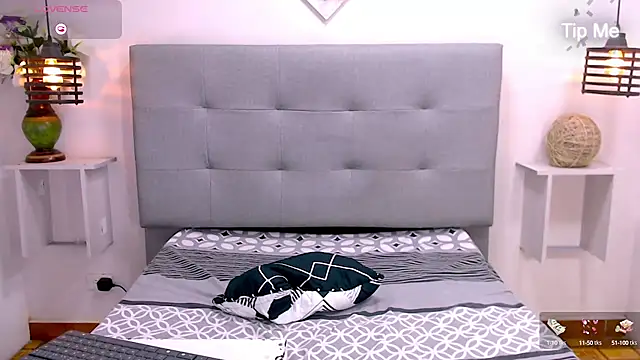 Cheelsea  online show from February 7, 7:07 am