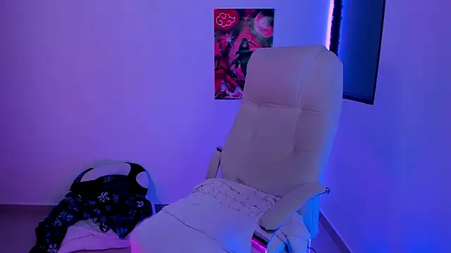 Cheelsea  online show from February 28, 5:48 am