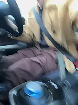 Hideen-real-face online show from March 8, 7:38 am