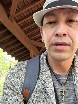 Hideen-real-face online show from October 12, 2:32 am