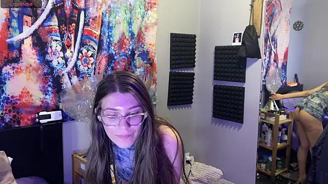 alijones 18 online show from March 12, 11:22 pm