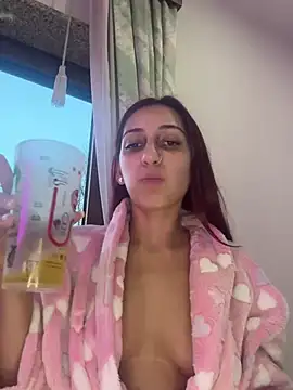 julialupato1606 online show from January 31, 5:53 pm