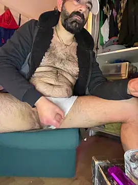 Snapshot of lextalon chatting on December 18, 7:15 am lextalon online show from December 18, 7:15 am