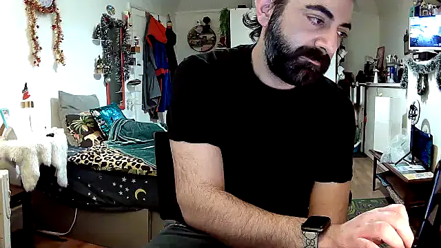 Snapshot of lextalon chatting on December 18, 10:46 pm lextalon online show from December 18, 10:46 pm