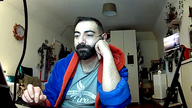 Snapshot of lextalon chatting on December 28, 4:41 am lextalon online show from December 28, 4:41 am