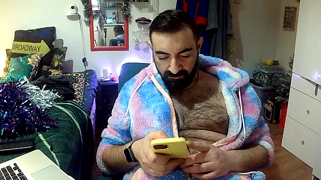 Snapshot of lextalon chatting on January 5, 7:17 pm lextalon online show from January 5, 7:17 pm