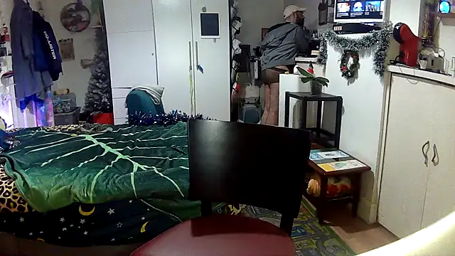 Snapshot of lextalon chatting on January 7, 1:49 am lextalon online show from January 7, 1:49 am