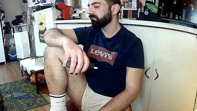 Snapshot of lextalon chatting on January 27, 1:05 am lextalon online show from January 27, 1:05 am