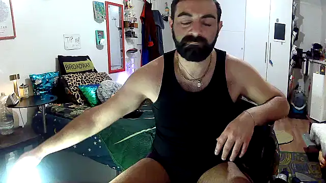 Snapshot of lextalon chatting on February 24, 6:26 pm lextalon online show from February 24, 6:26 pm