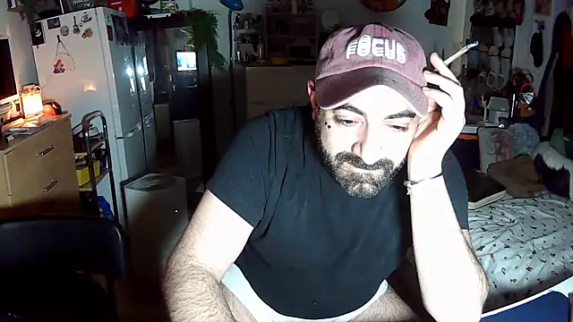 Snapshot of lextalon chatting on October 13, 1:38 am lextalon online show from October 13, 1:38 am