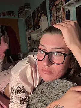 Snapshot of SonjaPrivat69_ chatting on October 7, 4:48 pm SonjaPrivat69  online show from October 7, 4:48 pm