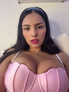 Maddy Rouse  online show from March 9, 2:18 am